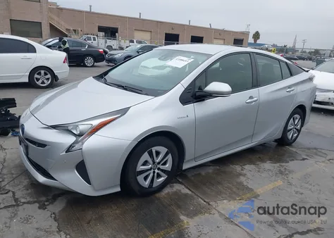 2018 Toyota Prius Two из США, поврежденный, VIN JTDKBRFU3J3062686